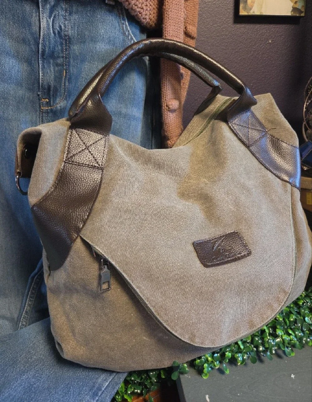 Classic Fashion spacious olive